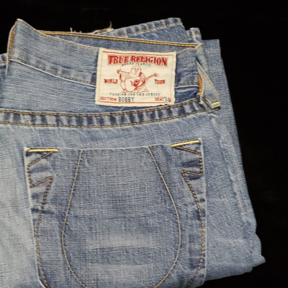 True religion bobby....34 waist and 33 inch length